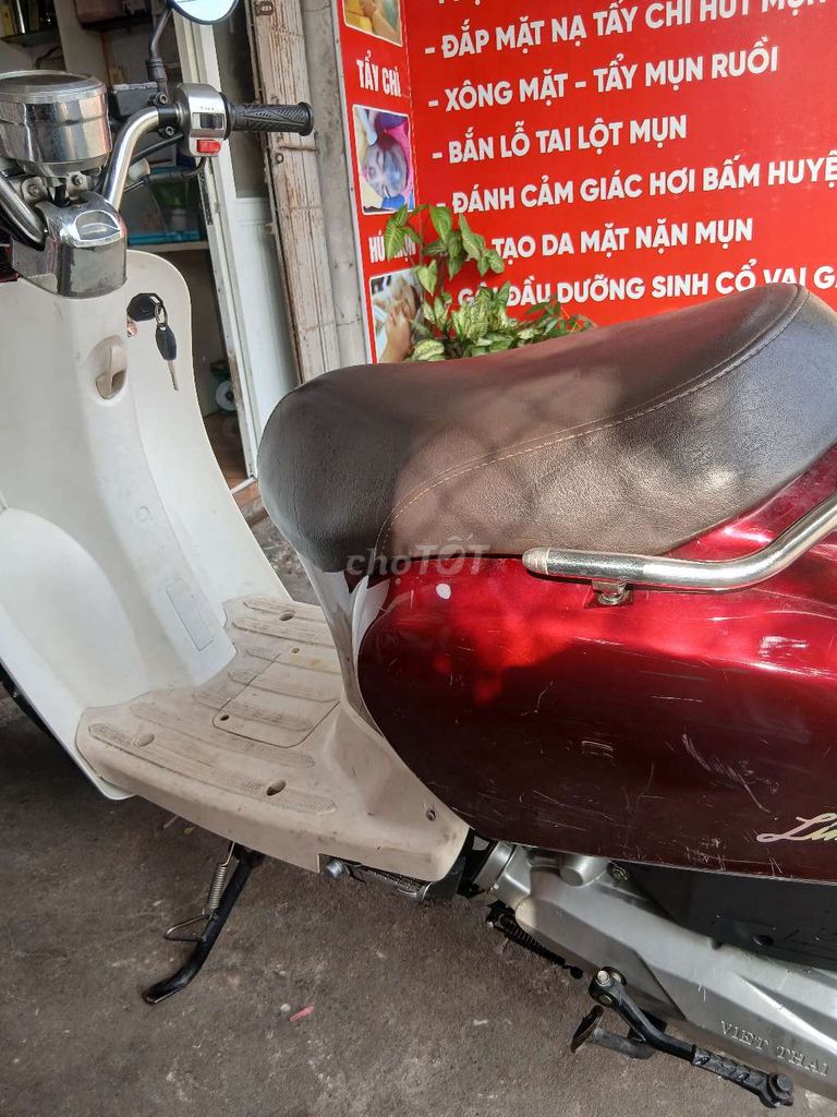 Honda Crea Scoopy 50cc Đỏ trắng