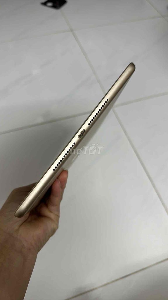 iPad ( thế hệ 5) 32gb