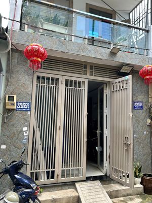 Nhà hẻm VIP 229/55 Tây Thạnh DT 4x9.56m 1 trệt 2 lầu, giá: 5,2 tỷ TL