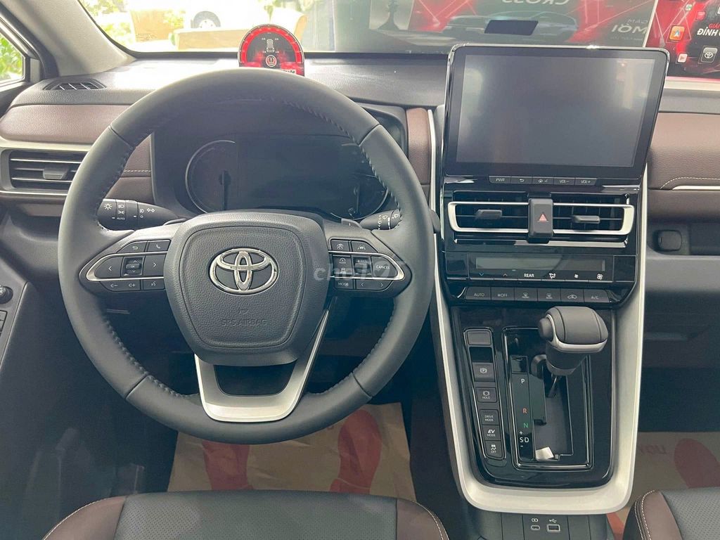 🚗TOYOTA INNOVA CROSS 2.0V🚗 GIẢM 30 TRIỆU✨LS THẤP. Mua bán Ô tô tại Thành phố Thủ Đức Tp Hồ Chí Minh được đăng bởi TOYOTA ĐÔNG SÀI GÒN hình 8