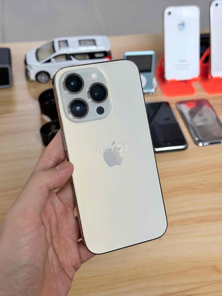 Apple iPhone 14 Pro 128GB Vàng, Pin 100. Mua bán Điện thoại tại Thành phố Thủ Đức Tp Hồ Chí Minh được đăng bởi 2615_Bùi Anh Duy hình 1