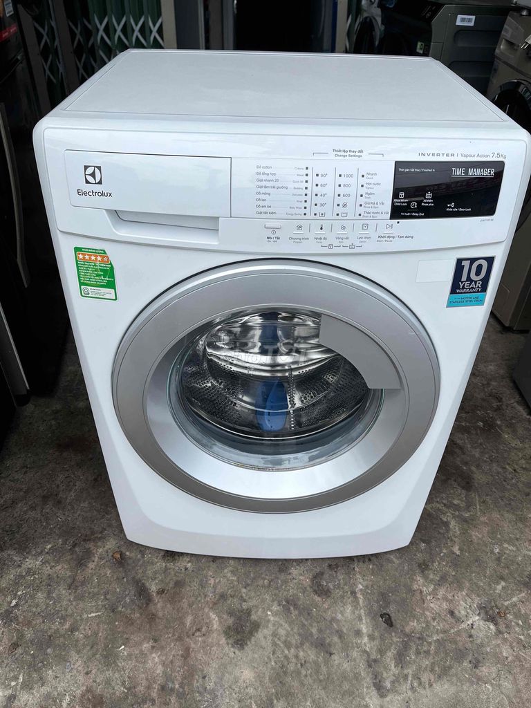 Máy giặt Electrolux 7.5kg  inverter mới 90%. Mua bán Máy giặt tại Thành phố Thủ Đức Tp Hồ Chí Minh được đăng bởi Điện Máy Thanh Lý SG HT hình 1