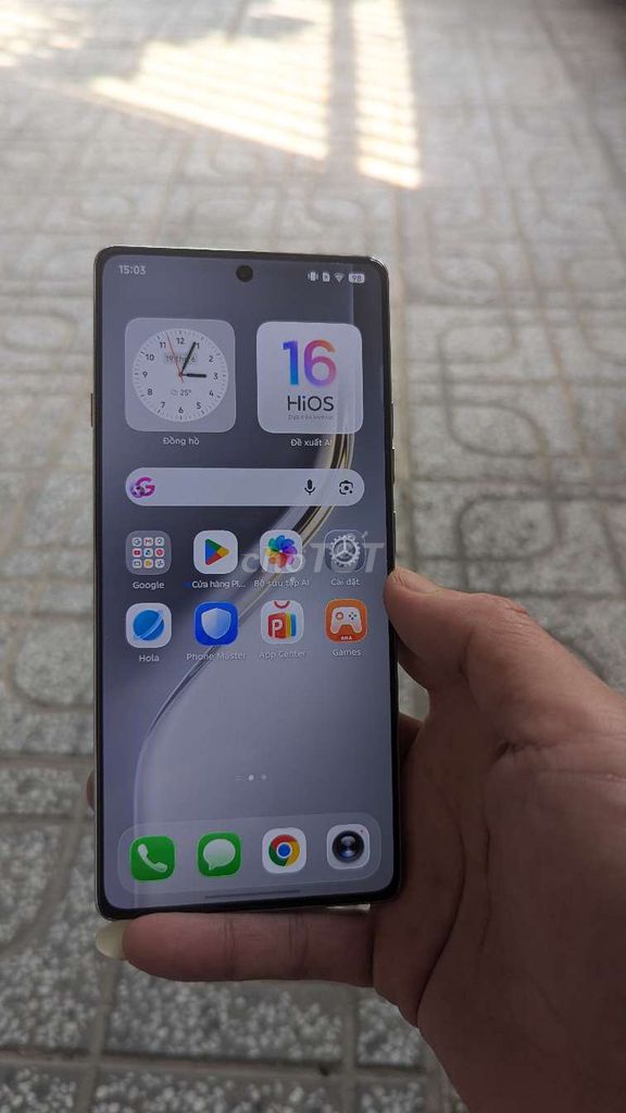 Tecno Camon 40 8GB 256GB Trắng. Mới kích hoạt. Mua bán Điện thoại tại Thành phố Dĩ An Bình Dương được đăng bởi Thanh hình 1