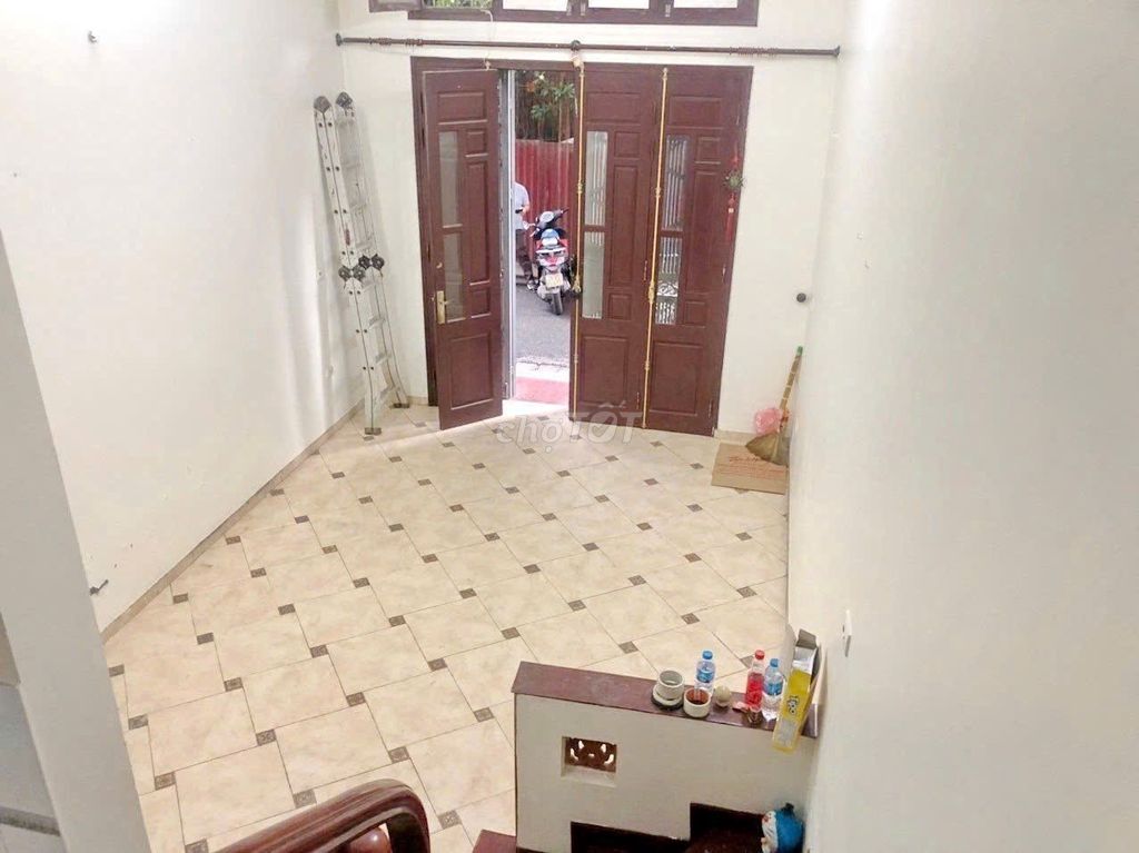 Дом Нгуен Хонга в аренду 50 м², переулок, 3 спальни, просторная площадь всего 24 кв.м