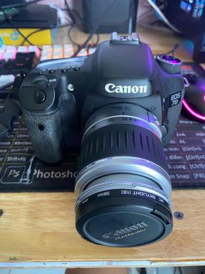 Máy ảnh Canon 7D kèm lens 28 90 usm