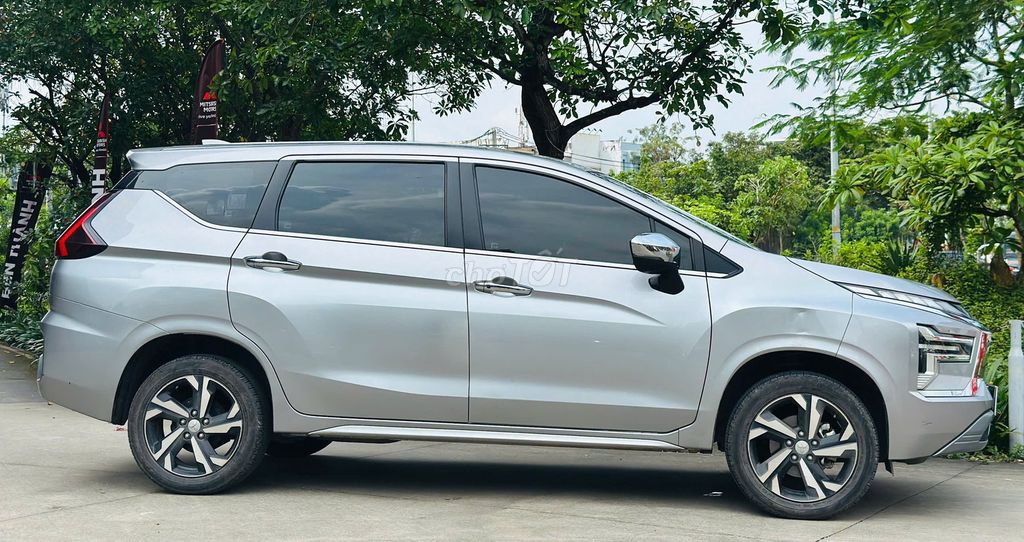 Bán gấp Xpander 2022 AT Premium. Mua bán Ô tô tại Quận Bình Tân Tp Hồ Chí Minh được đăng bởi HOÀNG NINH  MITSUBISHI BẾN THÀNH hình 3