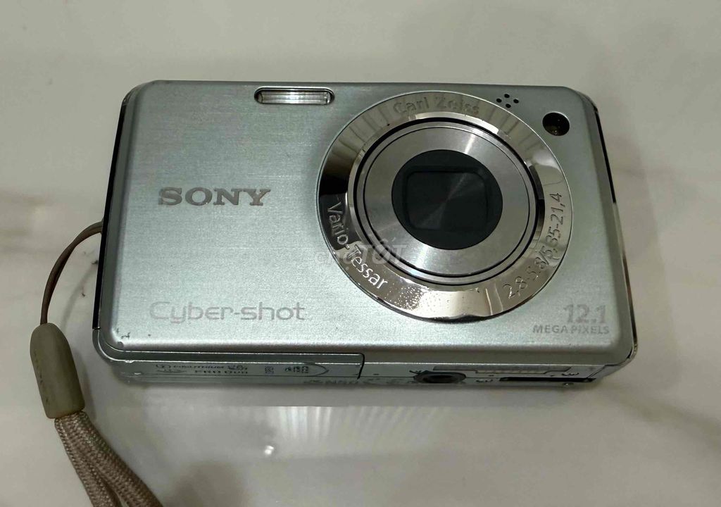 Máy ảnh Sony Cyber-shot DSC-W210 Bạc. Mua bán Máy ảnh, Máy quay tại Quận Tây Hồ Hà Nội được đăng bởi Chezyman hình 1