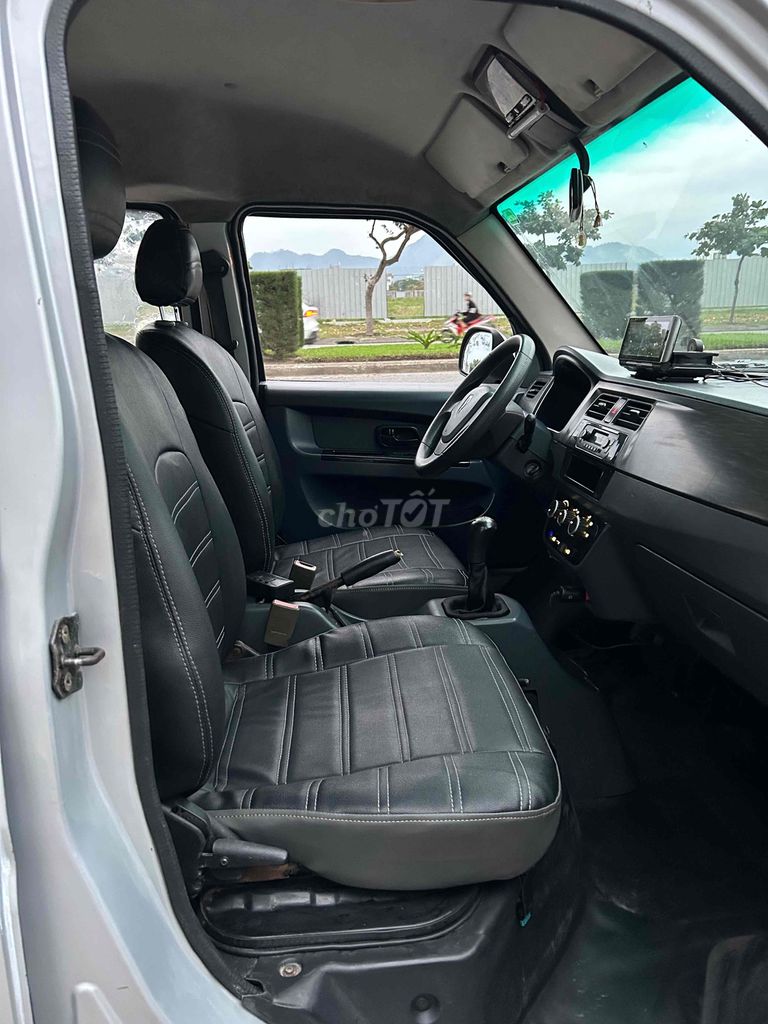 Dongben Van 5 chỗ 700kg sx 2017  Xe còn rất là đẹp. Mua bán Xe tải, xe ben tại Quận Liên Chiểu Đà Nẵng được đăng bởi Tran thanh quoc hình 5