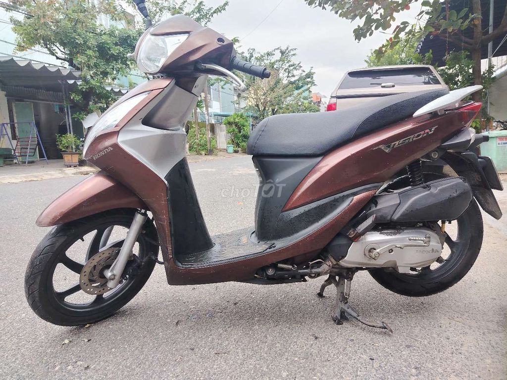 Bán Lead 2012 chân chống điện. Mua bán Xe máy tại Quận Cẩm Lệ Đà Nẵng được đăng bởi Thiện Thanh hình 5