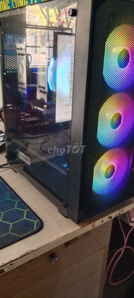 CPU  CÀY X99V4 DUAL XEON 2676 RAM 64G GTX1050TI 4G