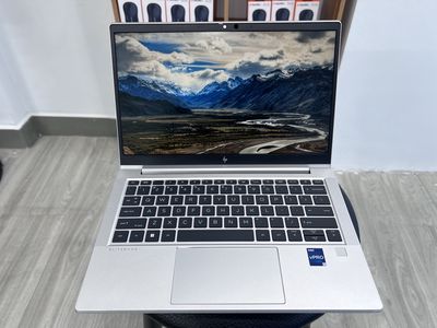 HP EliteBook 630 G10 i7-1365U , 64GB , 13.3" Touch
