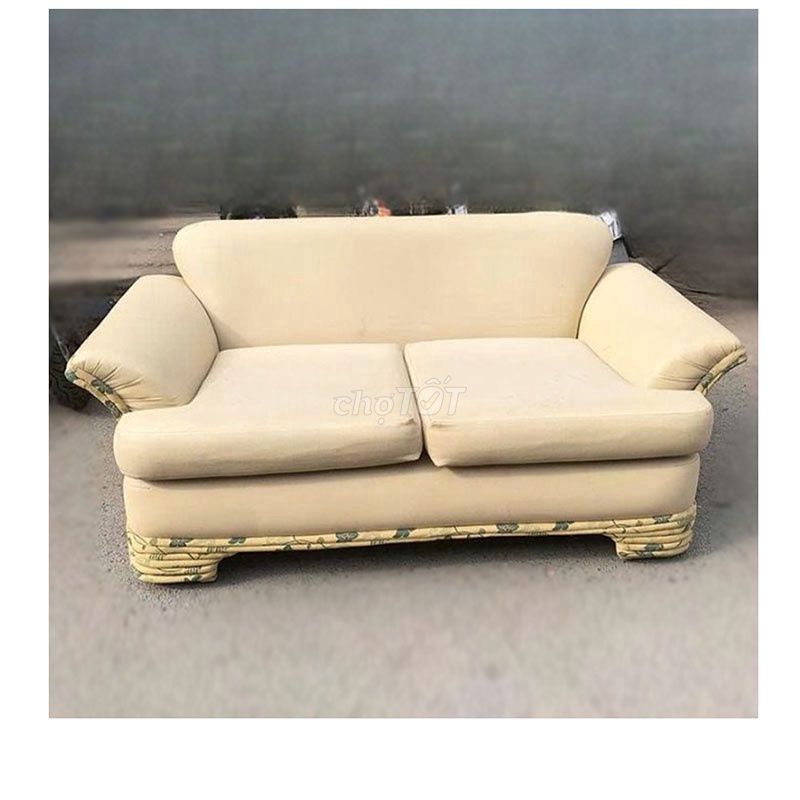 Ghế Sofa Nệm kem Hiện Đại Đã Sử Dụng Mới 90%. Mua bán Bàn ghế tại Huyện Củ Chi Tp Hồ Chí Minh được đăng bởi Hằng Hàng Thanh Lý  hình 1