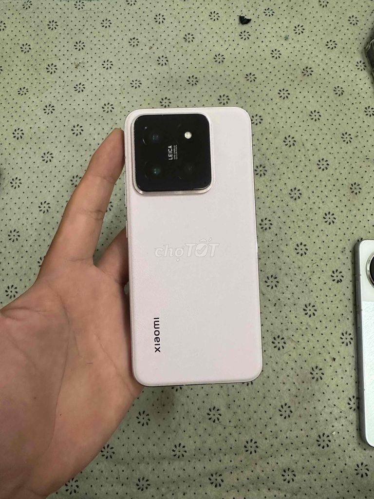 xiaomi 14 rom quốc tế đẹ keng màu hồng nam tính. Mua bán Điện thoại tại Quận Tân Bình Tp Hồ Chí Minh được đăng bởi Nguyễn Thắng Mobile hình 1