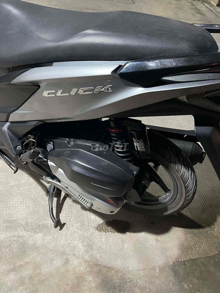 Honda Click 125i 2015 Xám. Mua bán Xe máy tại Quận 12 Tp Hồ Chí Minh được đăng bởi công tâm  hình 2