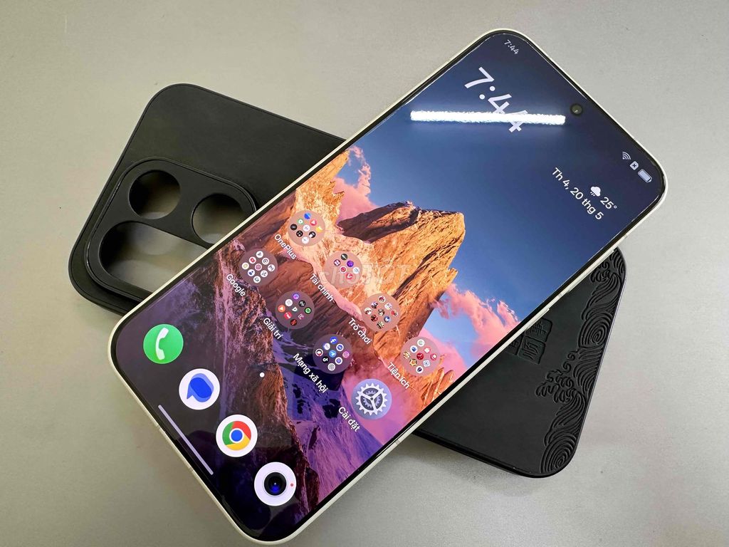 OnePlus 15 12/256GB màu vàng cát. Mua bán Điện thoại tại Huyện Thuận Châu Sơn La được đăng bởi Nguyễn hình 1