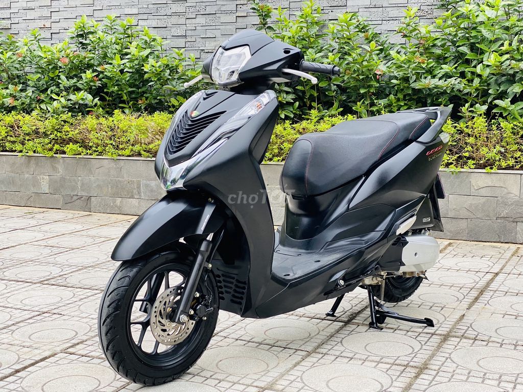 HONDA LEAD 125 ĐEN SẦN ĐÈN LED BẢN ĐẶC BIỆT 2022. Mua bán Xe máy tại Quận Nam Từ Liêm Hà Nội được đăng bởi Lê Duy Anh hình 2