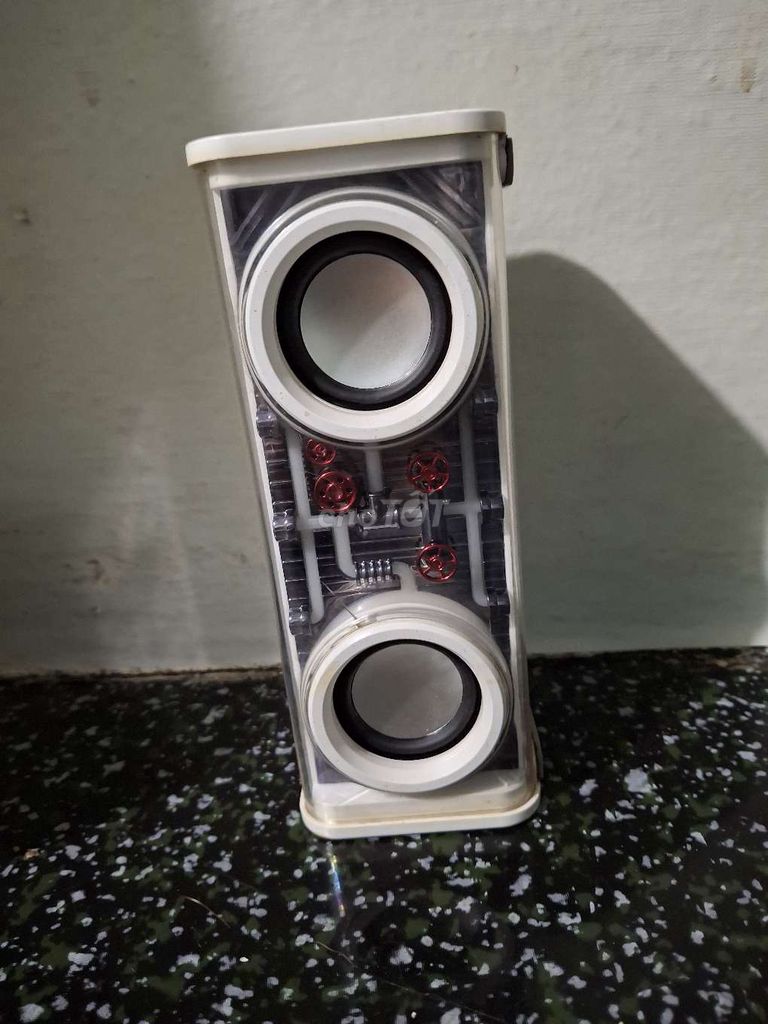 Loa Bluetooth Di động Trắng. Mua bán Tivi, Âm thanh tại Quận 10 Tp Hồ Chí Minh được đăng bởi Linh Huỳnh hình 1