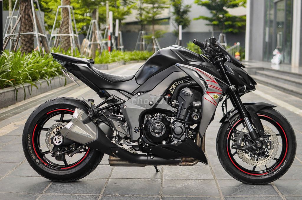 THANH MOTOR Cần bán Kawasaki Z1000 2020. Mua bán Xe máy tại Quận Hoàng Mai Hà Nội được đăng bởi Lê Chí Thanh hình 4