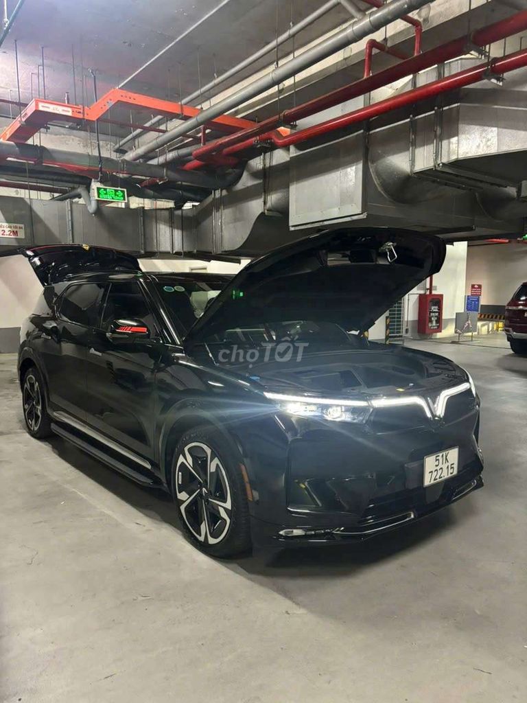 VinFast VF9 Plus 2023 6 ghế trần kính 27000 km. Mua bán Ô tô tại Huyện Gia Lâm Hà Nội được đăng bởi Nguyễn Tùng Dương hình 1