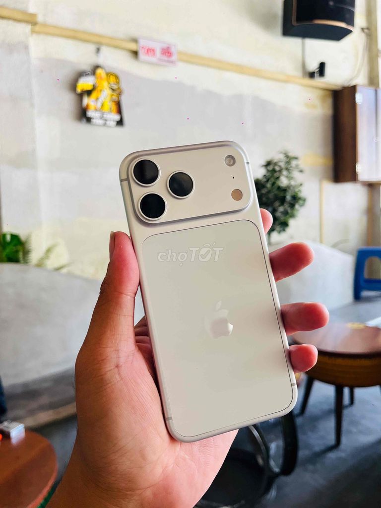 iPhone 17 Pro Max 256GB Quốc tế Mỹ. Mua bán Điện thoại tại Quận Tân Phú Tp Hồ Chí Minh được đăng bởi Cellphone Car hình 1