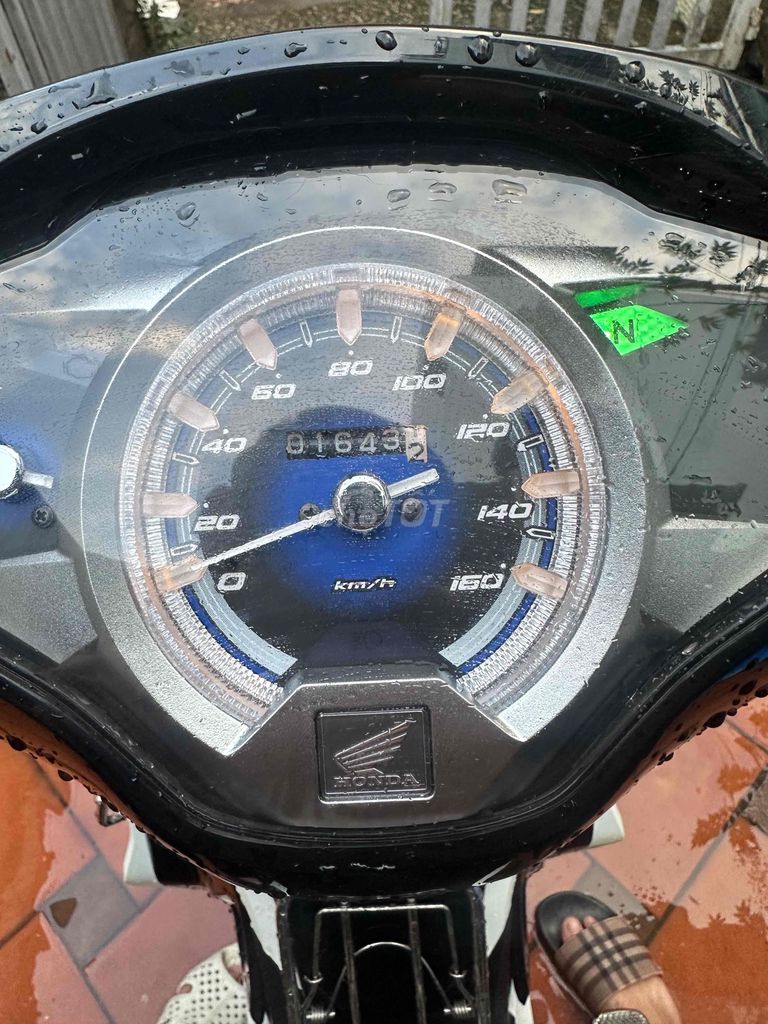 Honda Future 125 2025 Trắng 1643 km. Mua bán Xe máy tại Huyện Hóc Môn Tp Hồ Chí Minh được đăng bởi Đinh Phương Nam hình 5
