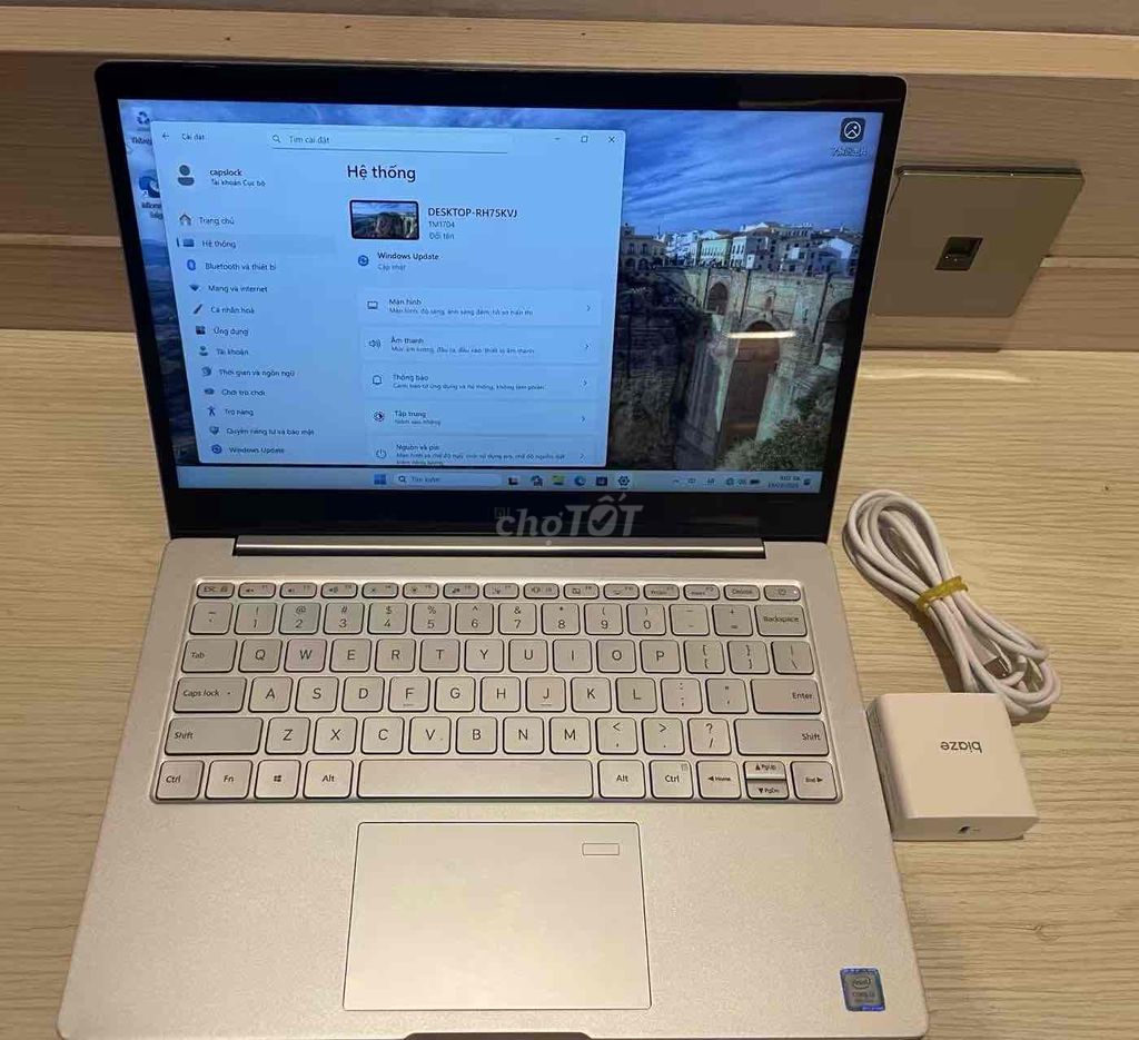 Laptop Xiaomi máy đẹp sang nhẹ. Mua bán Laptop tại Quận Hoàng Mai Hà Nội được đăng bởi Hồng Hạnh hình 1