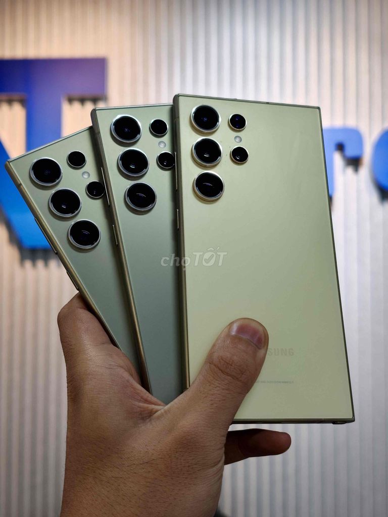 Samsung Galaxy S24 Ultra 256GB Vàng. Mua bán Điện thoại tại Thành phố Buôn Ma Thuột Đắk Lắk được đăng bởi Cửa hàng điện thoại NT Store BMT hình 1