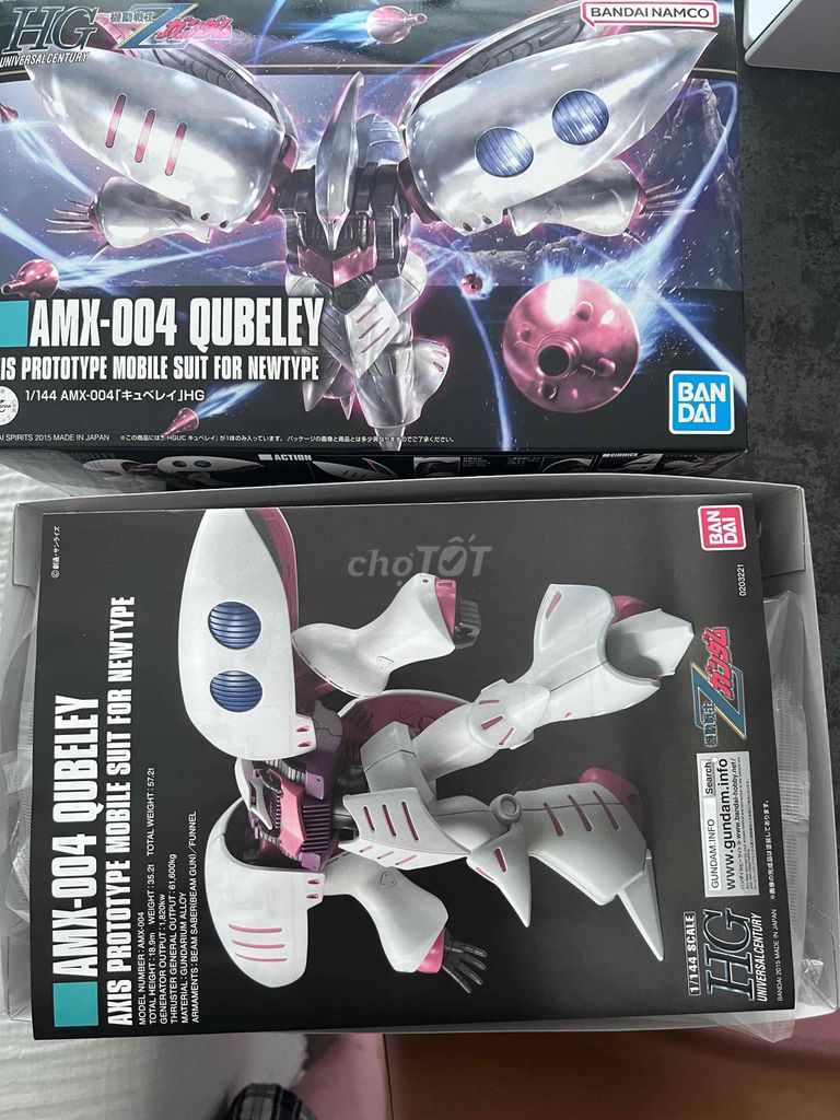 Mô hình lắp ráp BANDAI HG Qubeley AMX-004