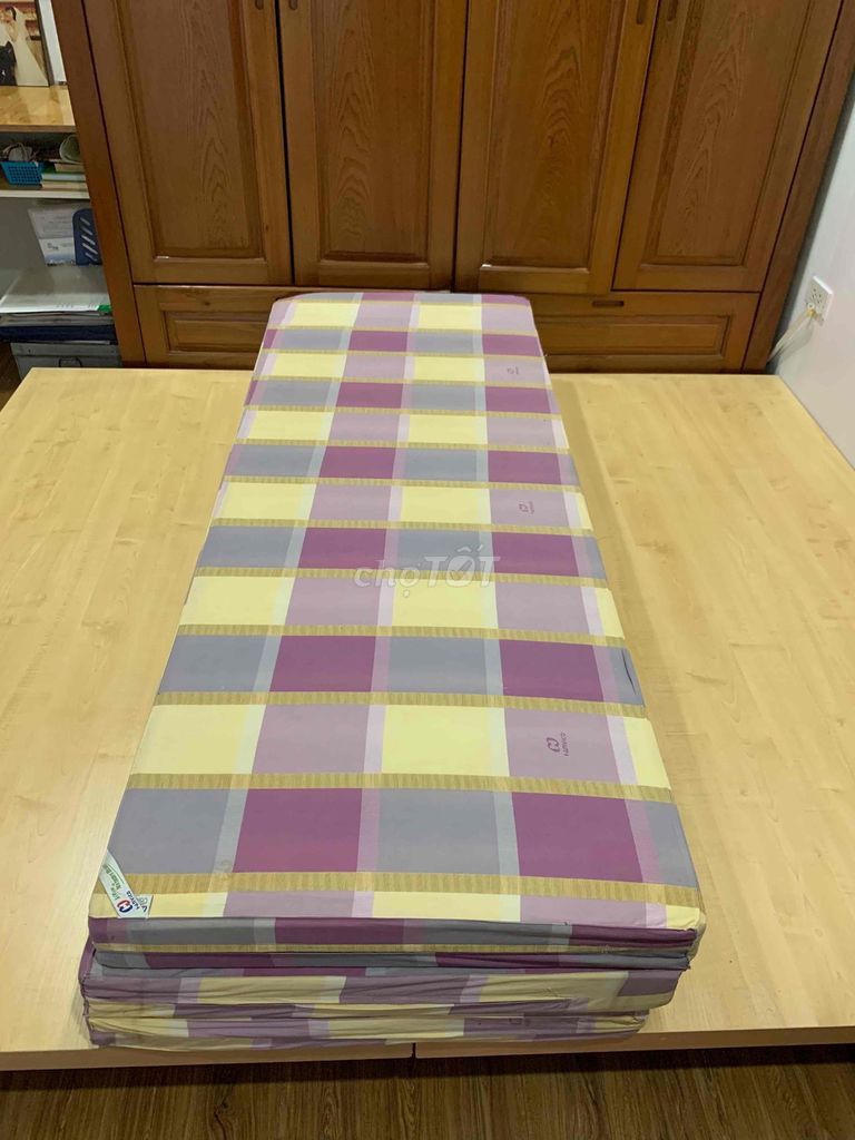 Đệm Hanvico Bông ép 1.8x2m Còn mới. Mua bán Giường, chăn ga gối nệm tại Quận Nam Từ Liêm Hà Nội được đăng bởi Xuân hình 1