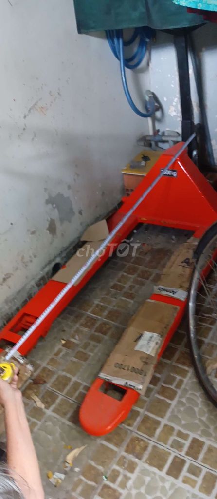 xe nâng tay. Mua bán Đồ chuyên dụng, Giống nuôi trồng tại Quận 12 Tp Hồ Chí Minh được đăng bởi hung nguyenquoc hình 1