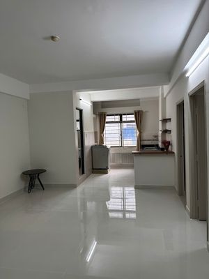 Cần cho thuê căn hộ chung cư Tôn Thất Thuyết, 2PN, nhà đẹp, đang trống