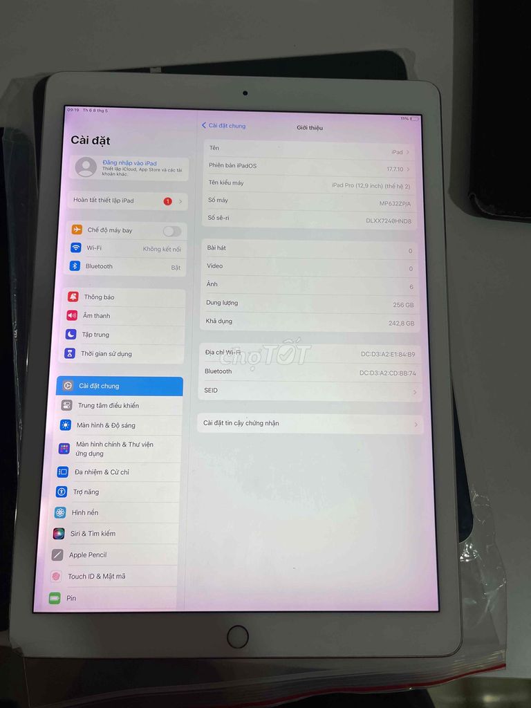 Apple iPad Pro 12.9 256GB Vàng. Mua bán Máy tính bảng tại Quận Phú Nhuận Tp Hồ Chí Minh được đăng bởi hoang anh 255 hình 1