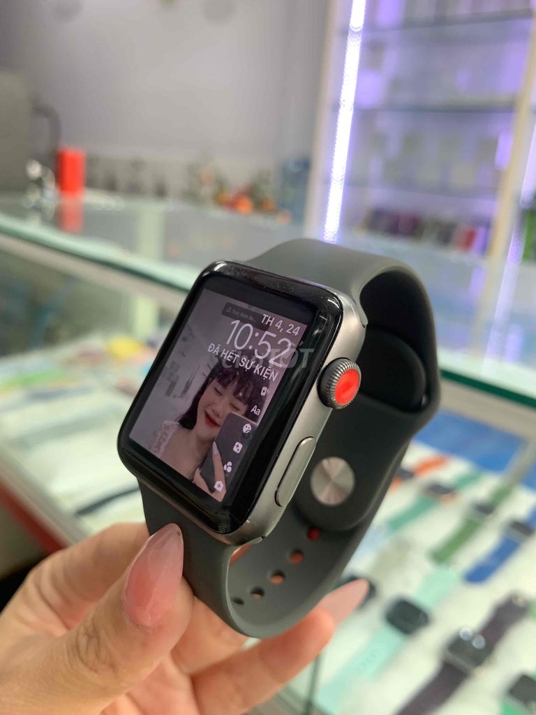 applewatch sr3.42 lte nhom đen pin 89%