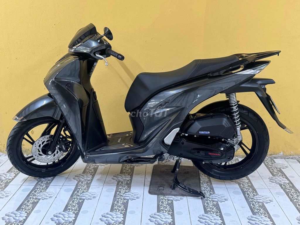 SH 125 đời 2026 xám odo đúng 1 ngjinf 43AB-875.93