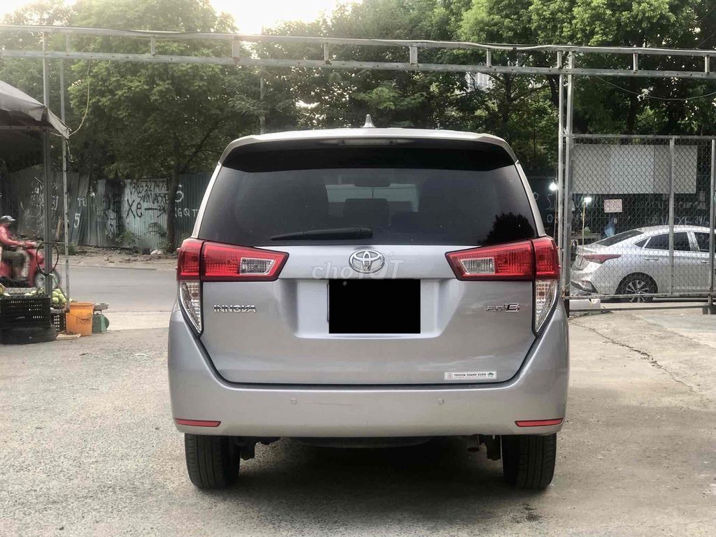 Toyota Innova 2020 2.0 E Số sàn Bạc