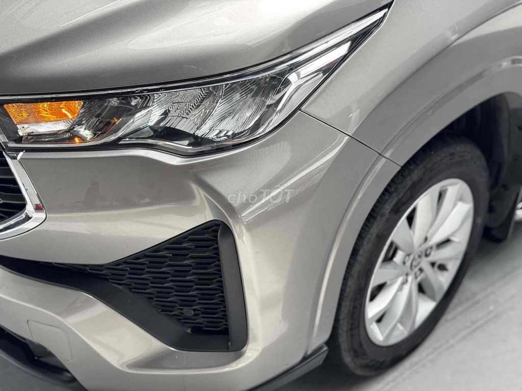 Toyota Innova Cross V 2025 гибрид 7 мест