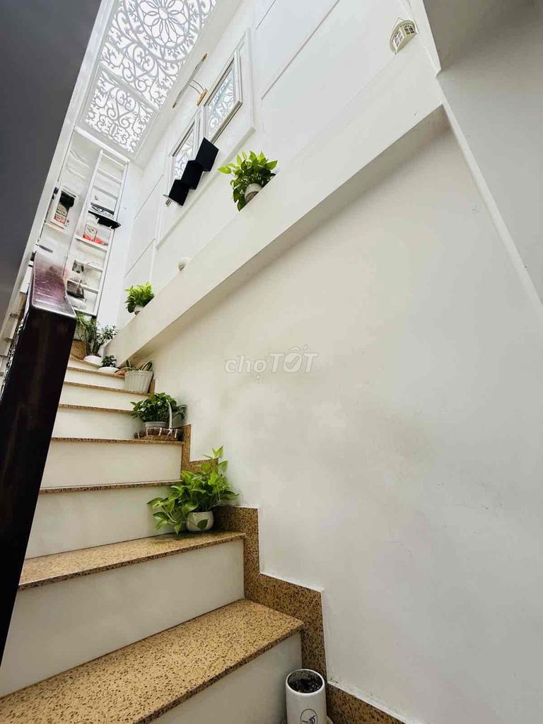 BÁN NHÀ MẶT TIỀN BÙI THỊ XUÂN,HIẾM NGAY TRUNG TÂM TÂN BÌNH CHỈ 5.4 TỶ. Mua bán văn phòng, mặt bằng kinh doanh tại Quận Tân Bình Tp Hồ Chí Minh được đăng bởi Nguyễn Phương hình 4