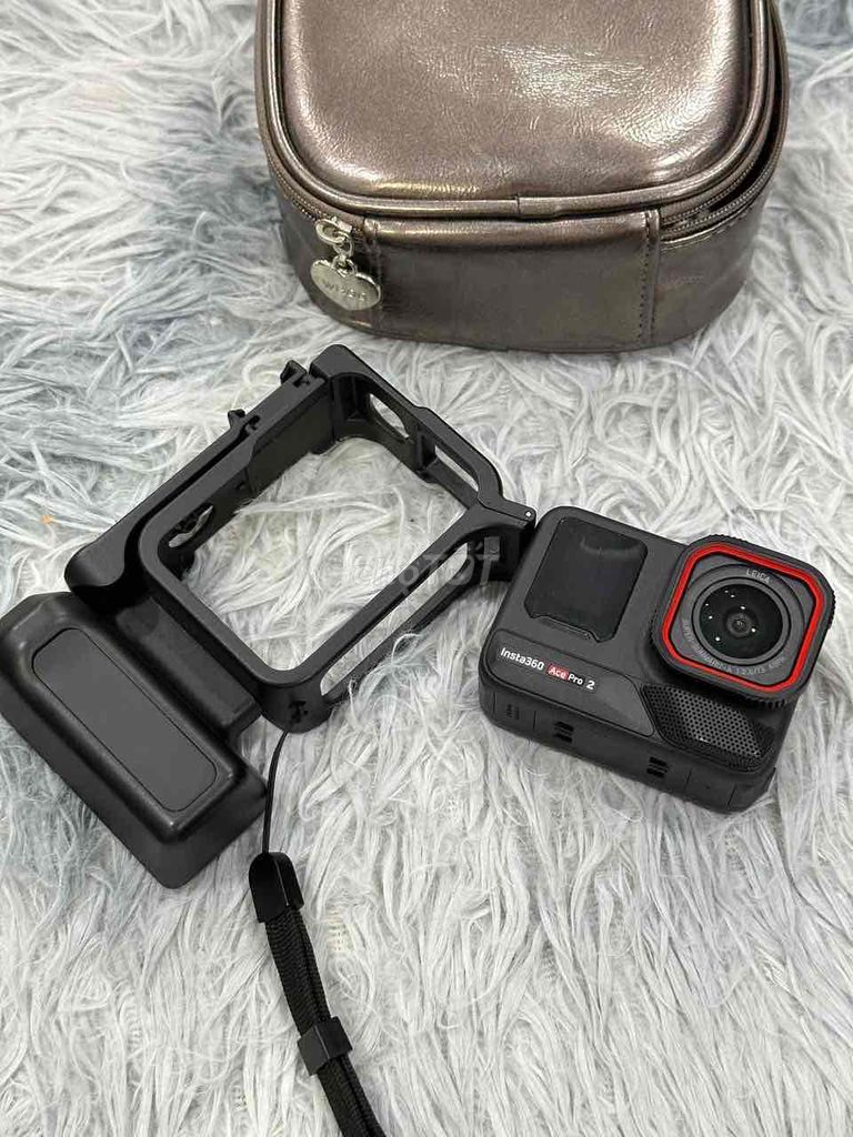 Máy quay hành động Insta360 Ace Pro 2 Đen 4K/60. Mua bán Máy ảnh, Máy quay tại Quận 5 Tp Hồ Chí Minh được đăng bởi Kim Ngân hình 1