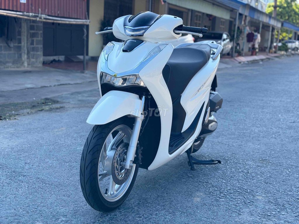 Хонда SH 125 кбд конец 2025 года
