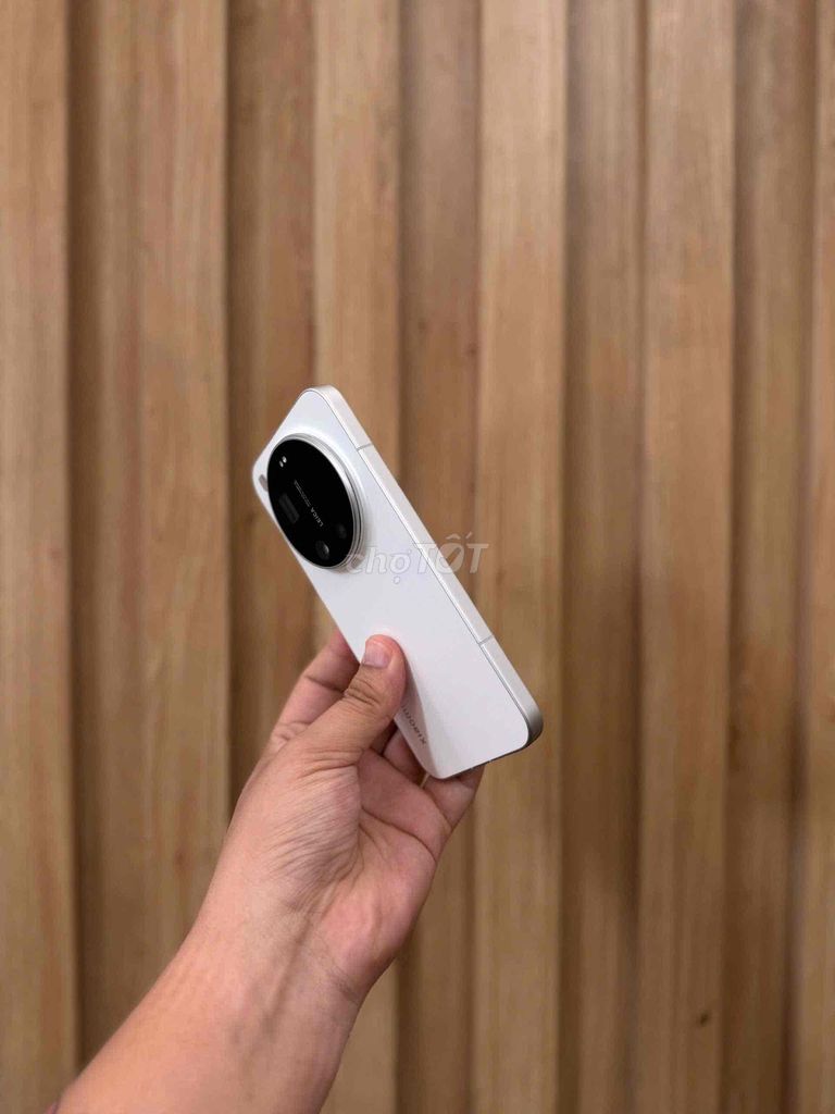 Xiaomi 17 Ultra 16GB 1TB Trắng Like New. Mua bán Điện thoại tại Quận Đống Đa Hà Nội được đăng bởi HaNoiMobile HT  hình 1