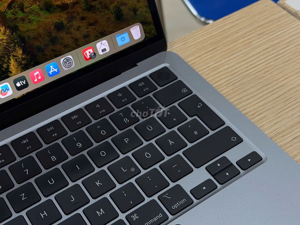 Apple MacBook Air M2 8GB/256GB Xám 99%. Mua bán Laptop tại Quận Đống Đa Hà Nội được đăng bởi Thế Hoàng hình 1