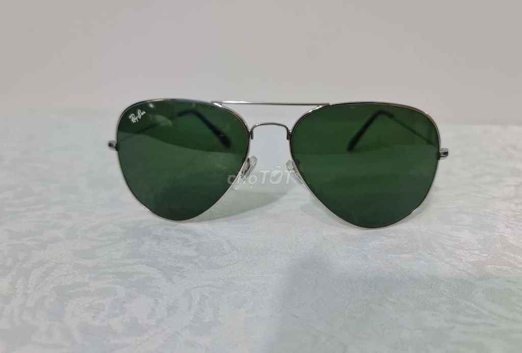 Kính Rayban, tròng thủy tinh xanh, gọng thép sáng.. Mua bán Phụ kiện thời trang khác tại Quận Gò Vấp Tp Hồ Chí Minh được đăng bởi Anh Ba  Hàng hiệu tuyển Chuyên bán Online uy tín hình 1