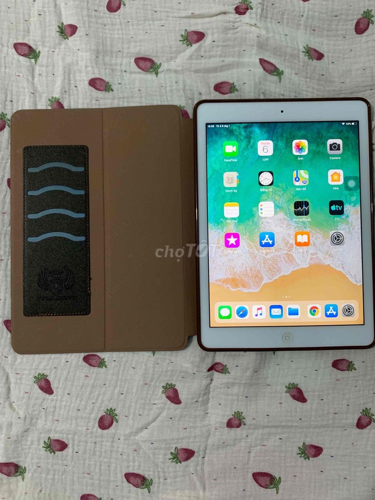 Apple iPad Air 1 16GB Bạc. Mua bán Máy tính bảng tại Huyện Châu Đức Bà Rịa - Vũng Tàu được đăng bởi Trần Nhật Thiện Khiêm hình 1