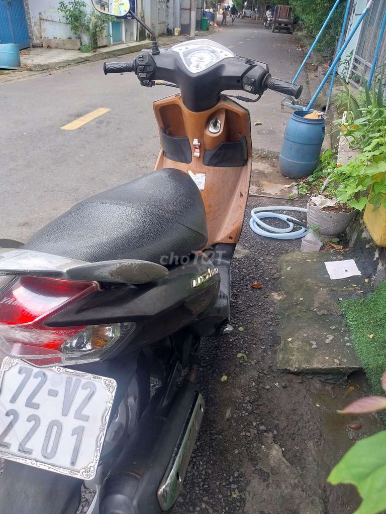 Yamaha Mio Ultimo коричневый, черный Вунг-Тау