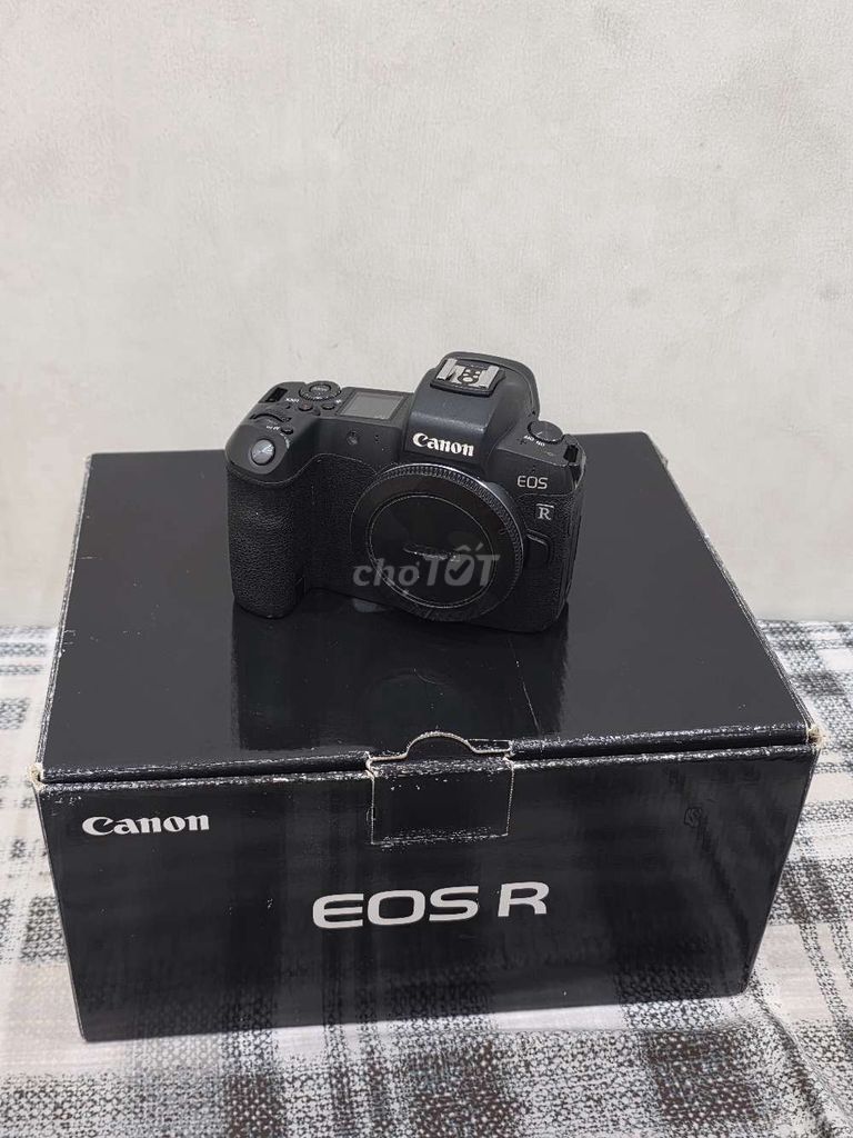 Máy ảnh Canon EOS R Đã sử dụng. Mua bán Máy ảnh, Máy quay tại Quận 1 Tp Hồ Chí Minh được đăng bởi Thái Khang hình 1