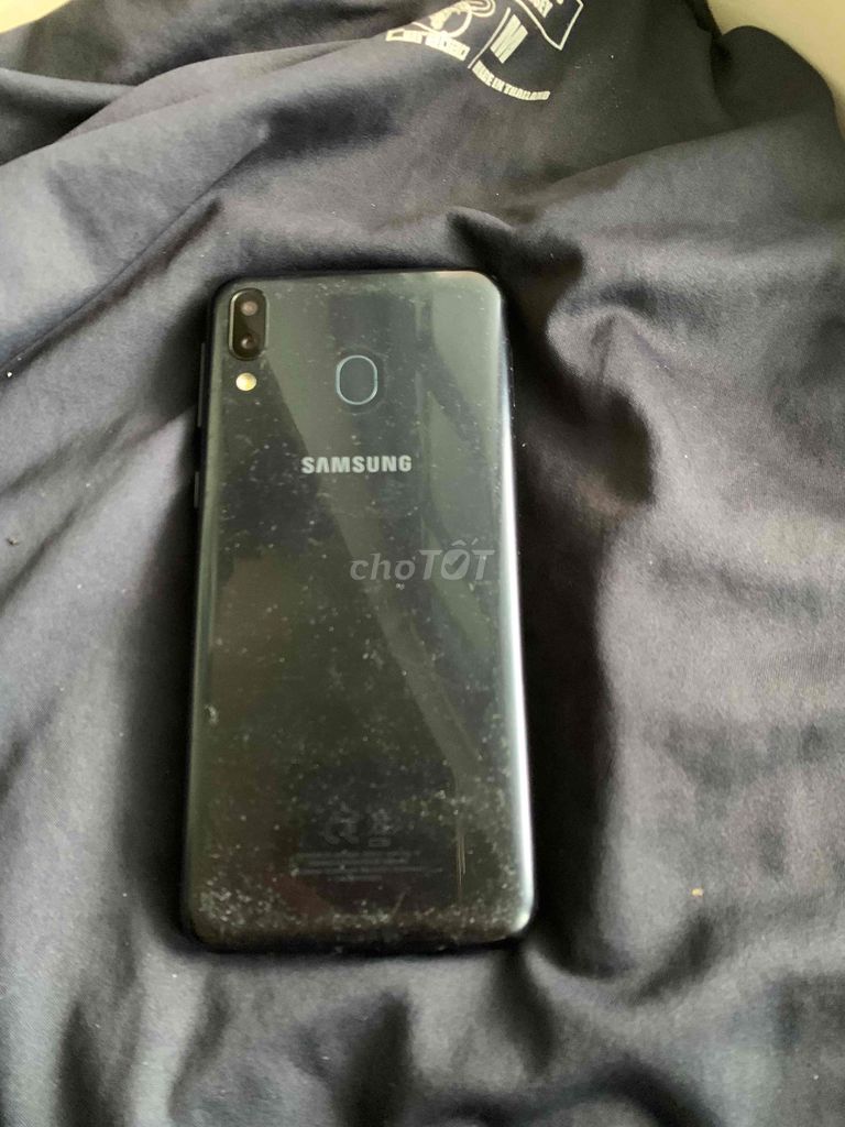 Samsung Galaxy M20 Đen Đã dùng. Mua bán Điện thoại tại Thành phố Kon Tum Kon Tum được đăng bởi Tèo Pk hình 1