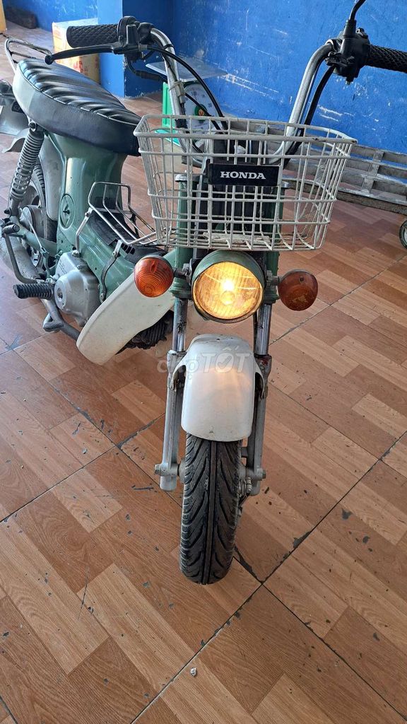 Honda chaly 50