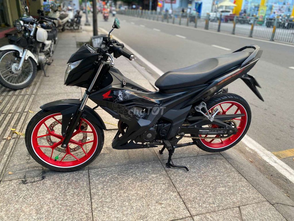 Honda sonic 150 2018 mới 90% Bstp chính chủ. Mua bán Xe máy tại Quận Tân Phú Tp Hồ Chí Minh được đăng bởi Tuanduy hình 3