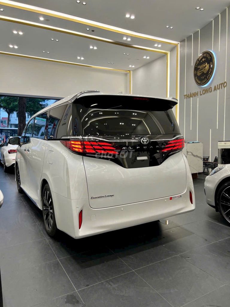 💥Toyota Alphard 2025 Giao ngay✅ Giá tốt✅. Mua bán Ô tô tại Quận 12 Tp Hồ Chí Minh được đăng bởi Nguyễn Xuân Hiệp TOYOTA hình 14
