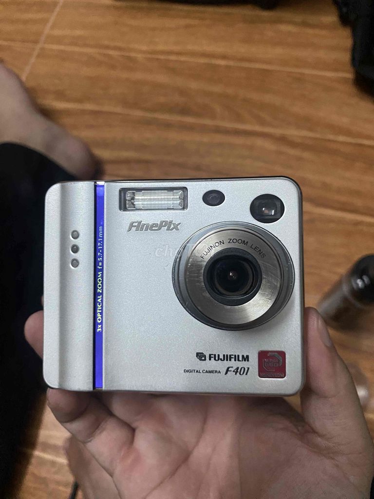 Máy ảnh Fujifilm FinePix F401 Bạc. Mua bán Máy ảnh, Máy quay tại Quận Hải Châu Đà Nẵng được đăng bởi zuno hình 1